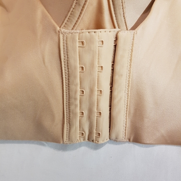 Catherines women's 52C no-wire t-shirt bra - Picture 3 of 7